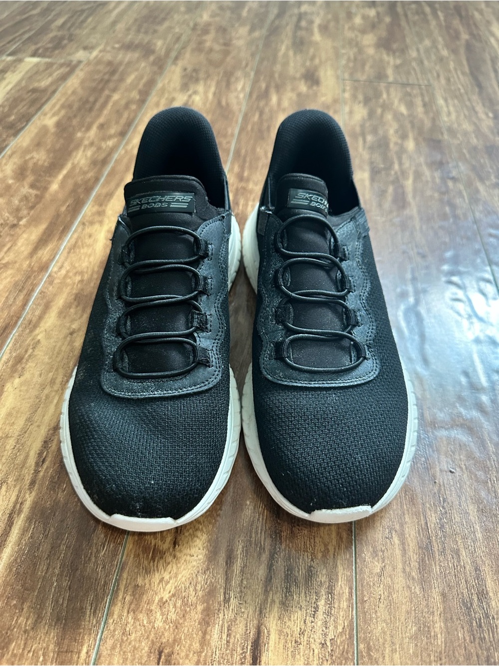 Skechers Men’s Black Knit Hand Free Slip-in Sneakers Size 7.5